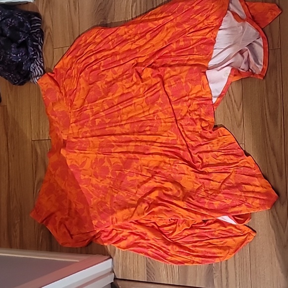Orange and Pink flower skirt - Picture 1 of 2